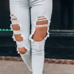 Southern Alternative Denim Weekender Distressed Skinny Jeans 8 Southern Alternative Denim Weekender Distressed Skinny Jeans