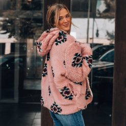 Southern Alternative Jackets Better Together Reversible Sherpa Jacket (Mauve)