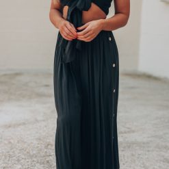 Southern Alternative Cora Crop And Pant Set (Black)